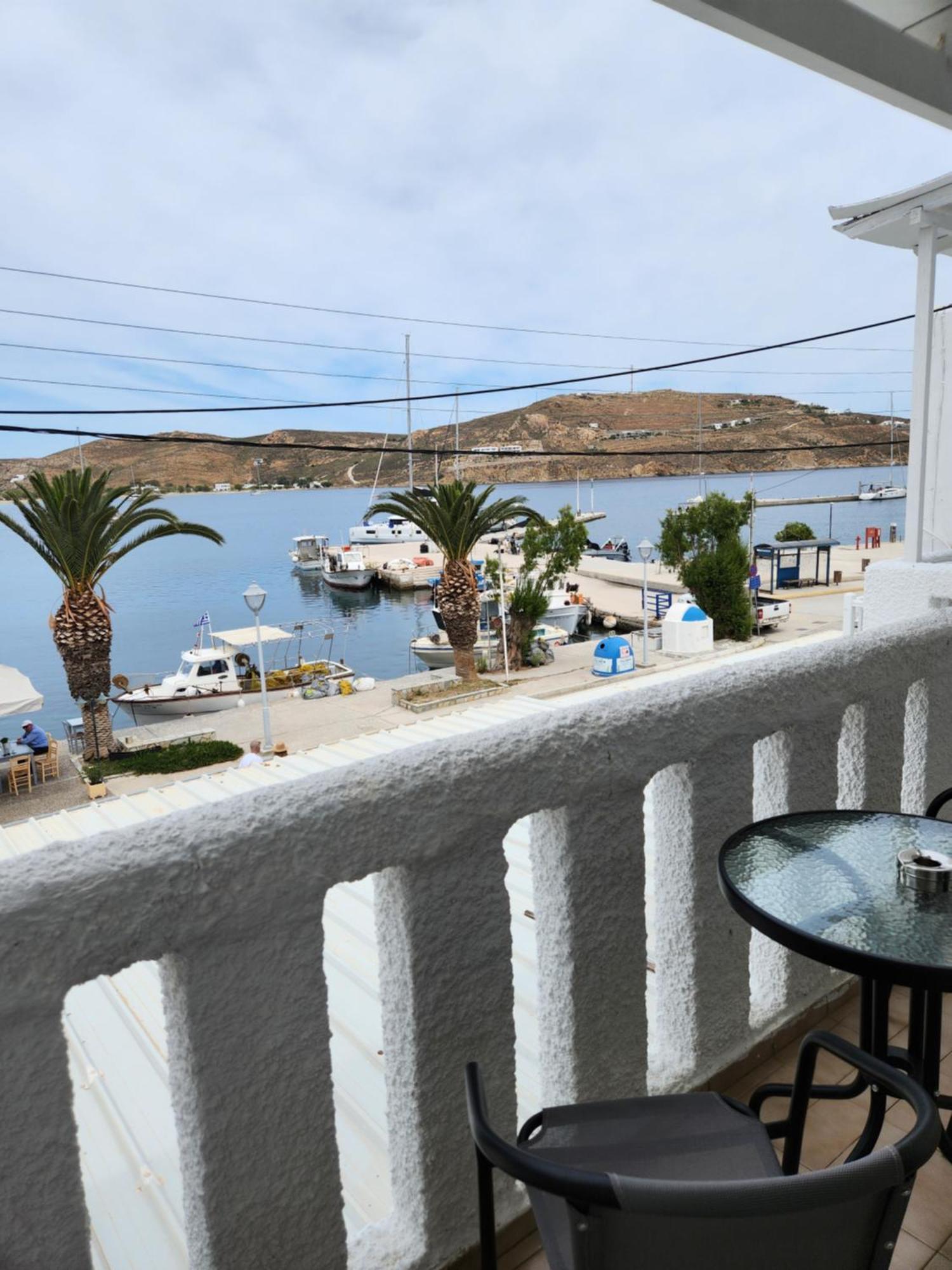 Eleios Hotel Serifos Livadi  Zewnętrze zdjęcie