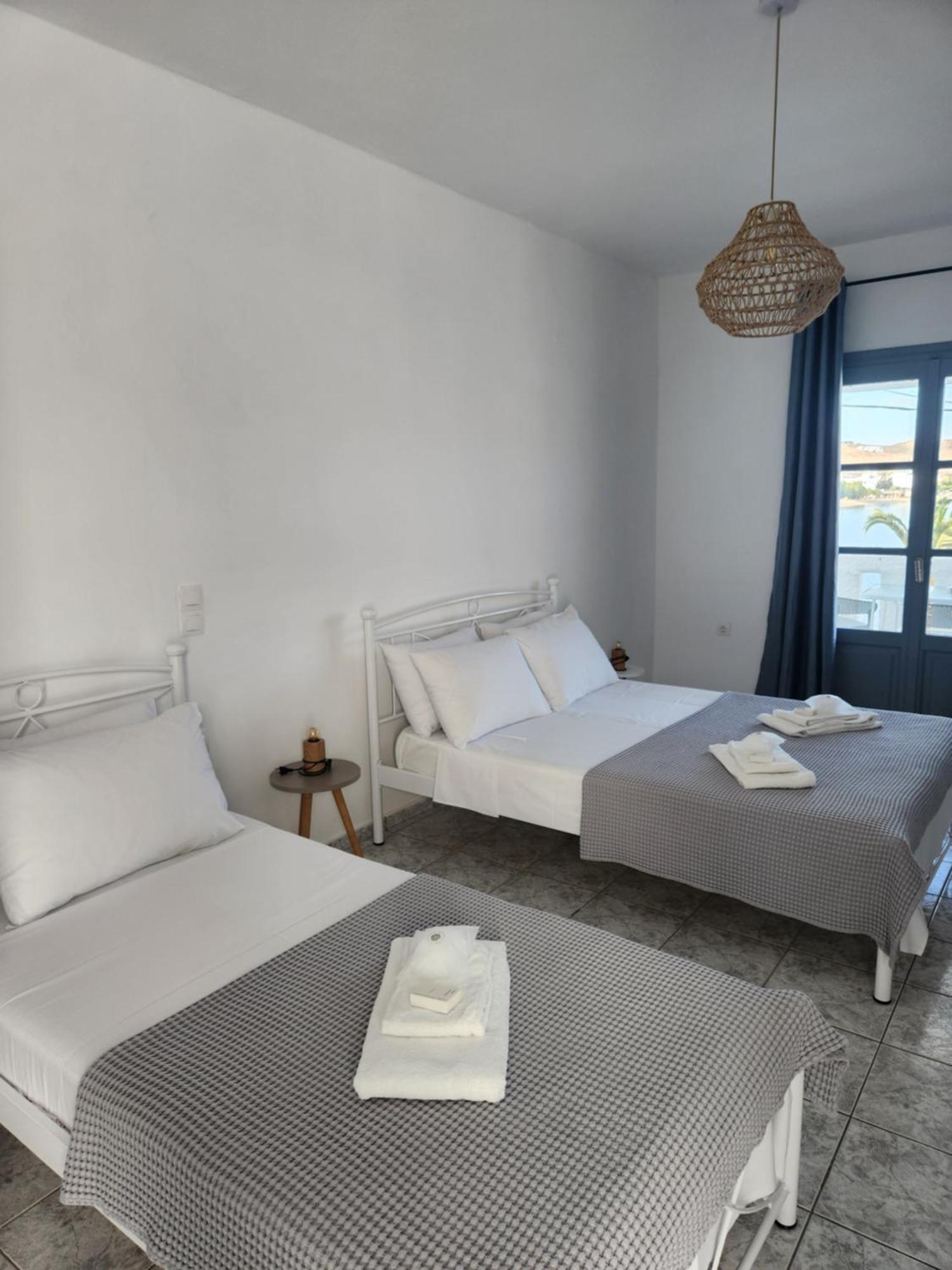 Eleios Hotel Serifos Livadi  Zewnętrze zdjęcie